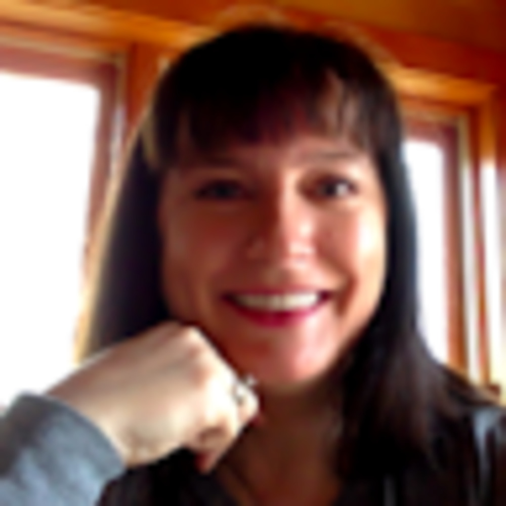 Meet your Posher, Angela